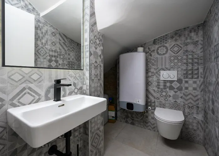 Exclusive Porto 게스트하우스 3*